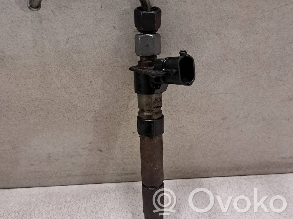 Ford Mondeo MK IV Inyector de combustible 