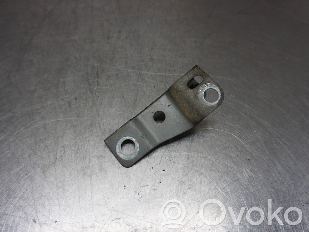 Audi A7 S7 4G Bridă fixare aripă față 