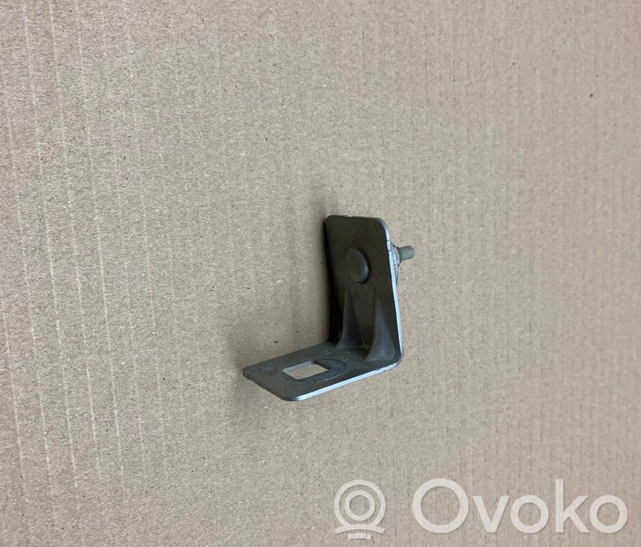 Uchwyt / Mocowanie błotnika przedniego   7782256546,242810