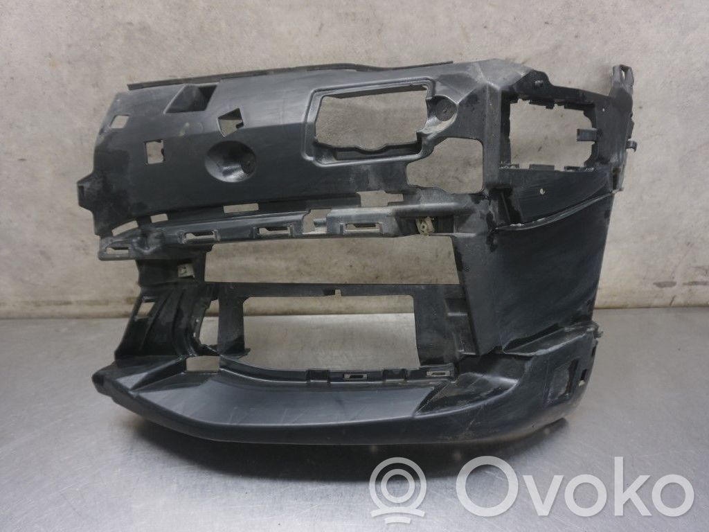 BMW 7 G11 G12 Narożnik zderzaka przedniego 