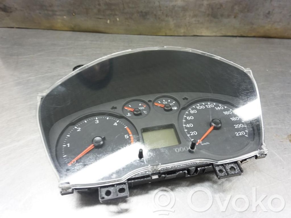 Speedometer (instrument cluster)   1754940,152198