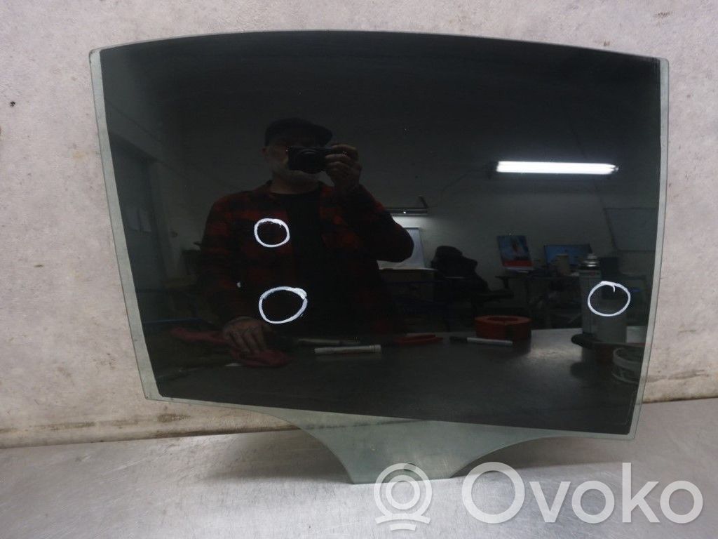 BMW 3 F30 F35 F31 Szyba drzwi tylnych 