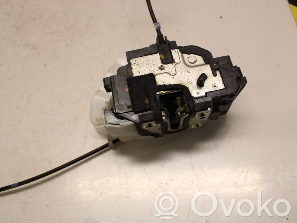 KIA Ceed Front door lock 