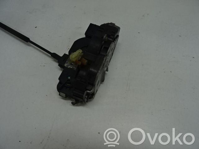 Opel Insignia A Încuietoare ușă față 