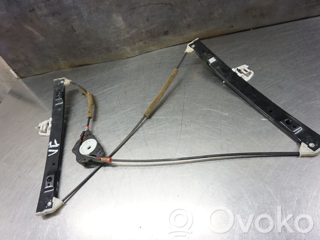 Ford Fiesta Regulador de puerta delantera con motor 