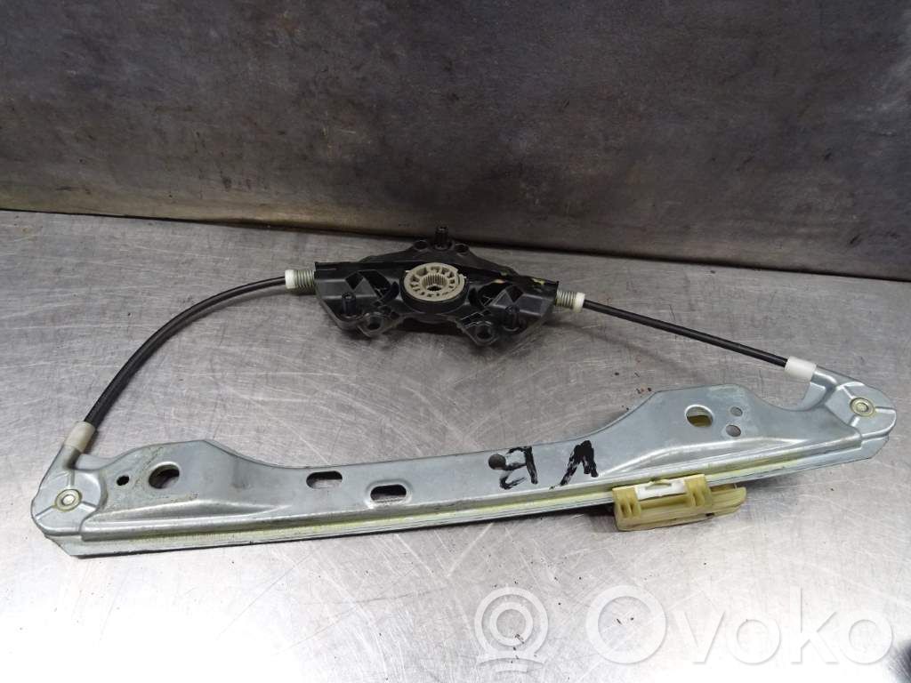 Volvo XC60 Front window lifting mechanism without motor 