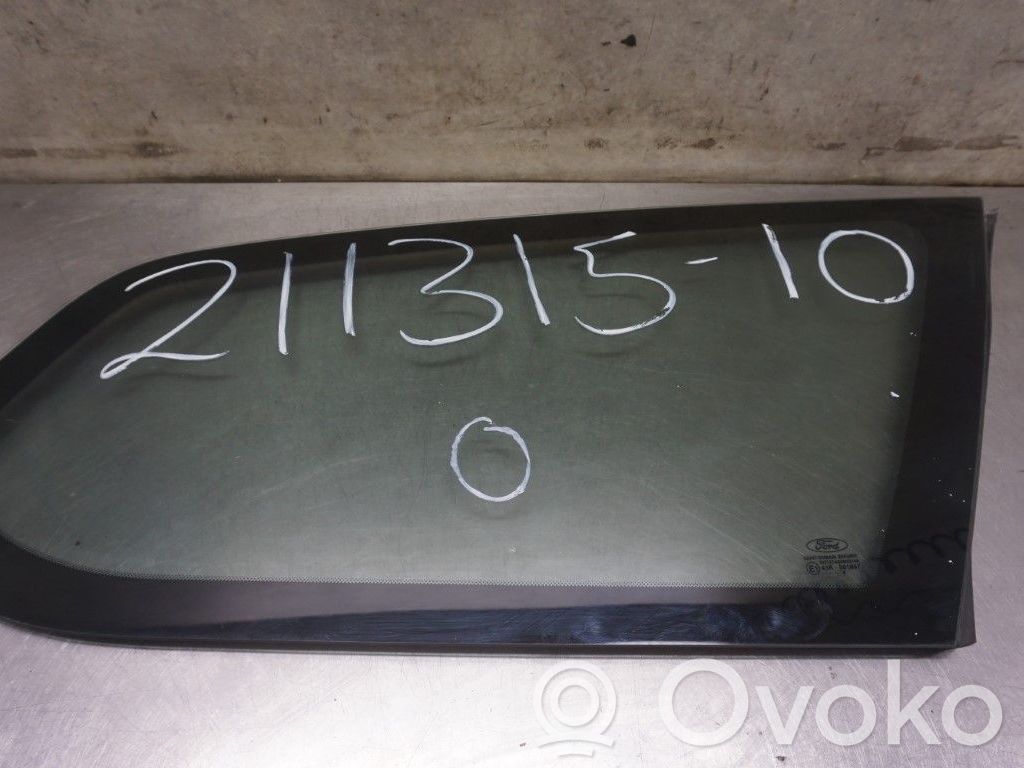 Ford Focus Rear side window 