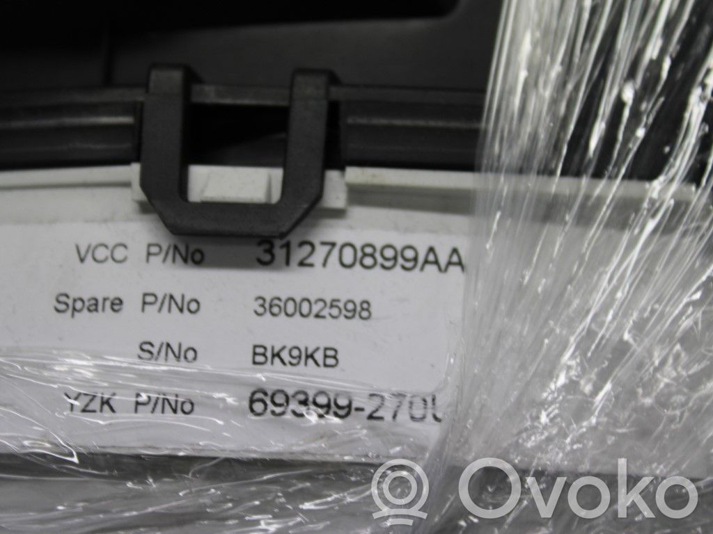 Volvo S60 Licznik / Prędkościomierz 