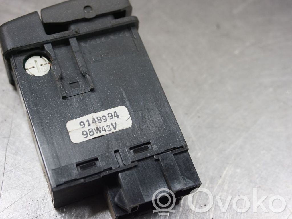 Volvo S70  V70  V70 XC Włącznik świateł przeciwmgielnych 