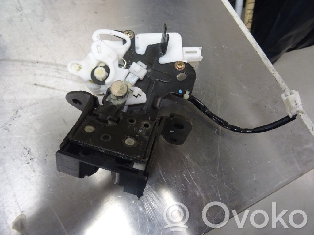 Mazda 3 I Tailgate/trunk/boot lock/catch/latch 