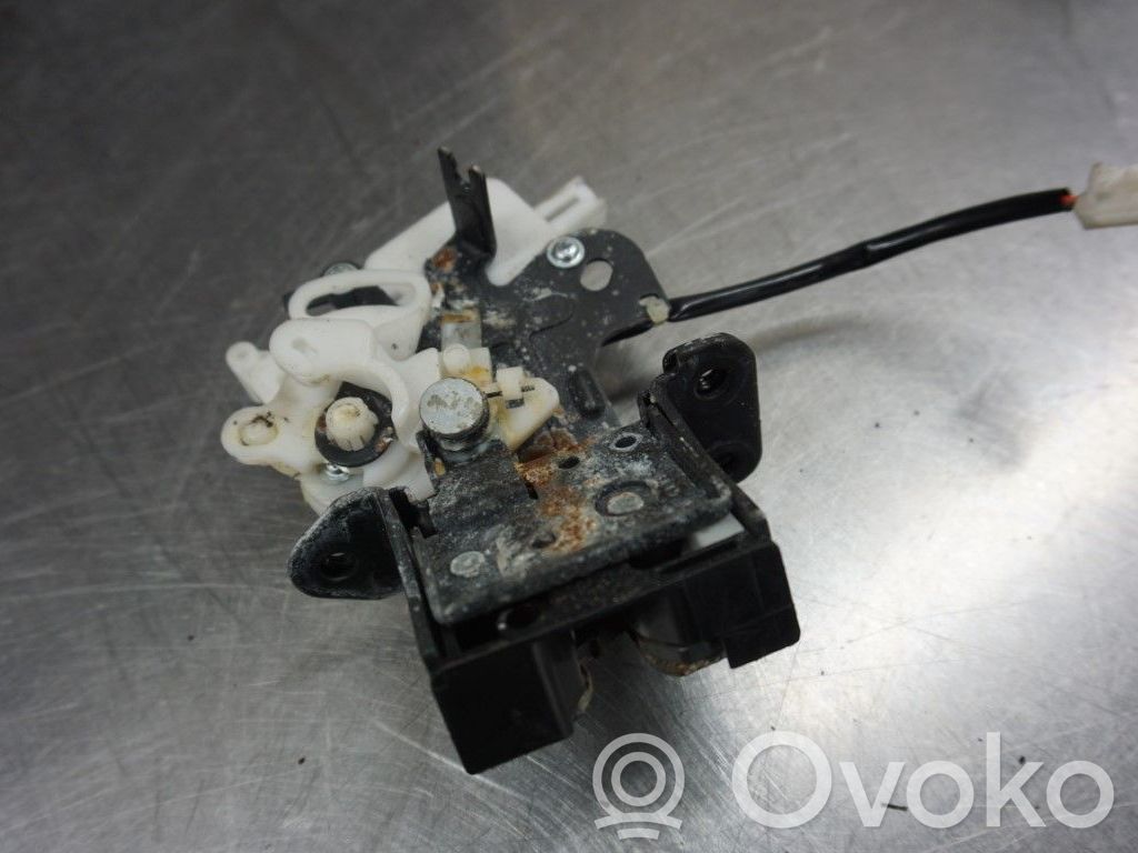 Mazda 3 I Tailgate/trunk/boot lock/catch/latch 
