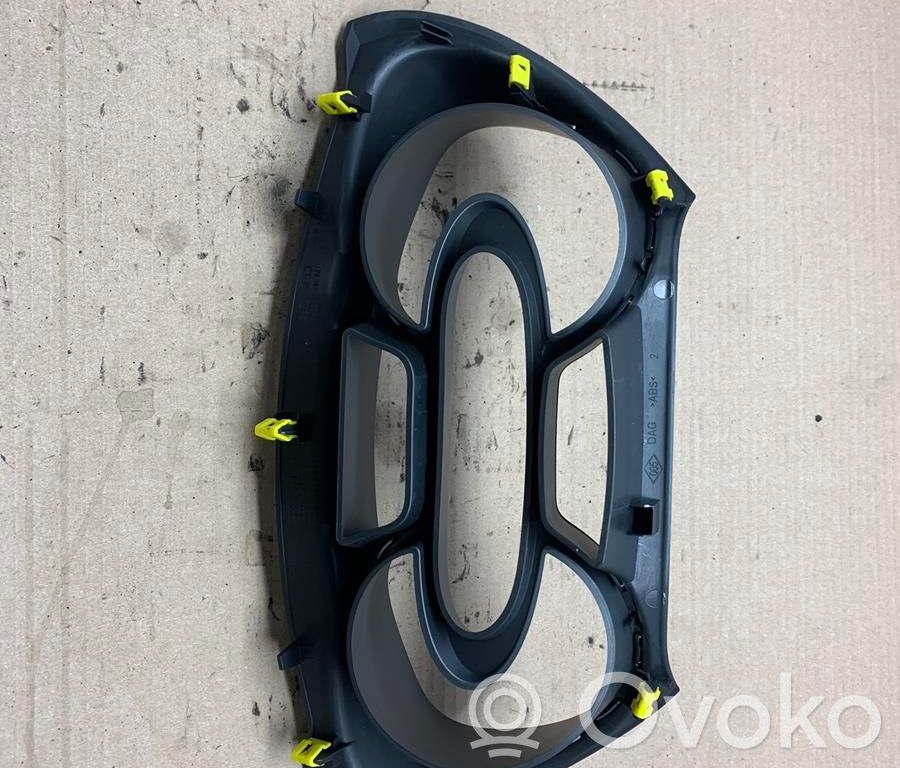 Renault Captur Dashboard trim 