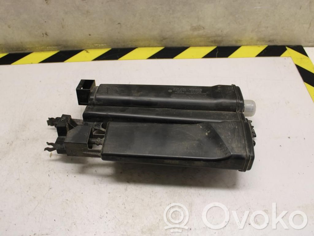 Volkswagen Golf VII Filtru cărbune activ canistră vapori combustibil 