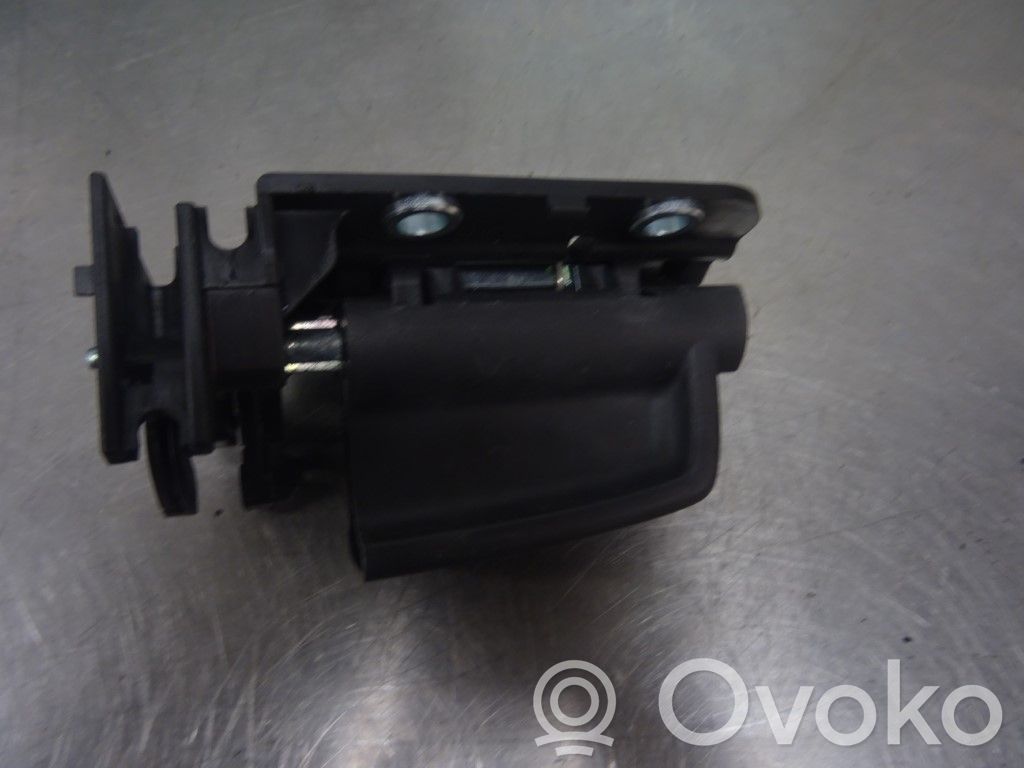 Klamka wewnętrzna drzwi przednich   7N0843641J,N031558