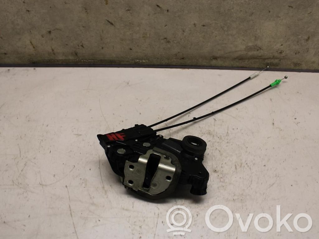 Toyota Yaris Zamek drzwi przednich 