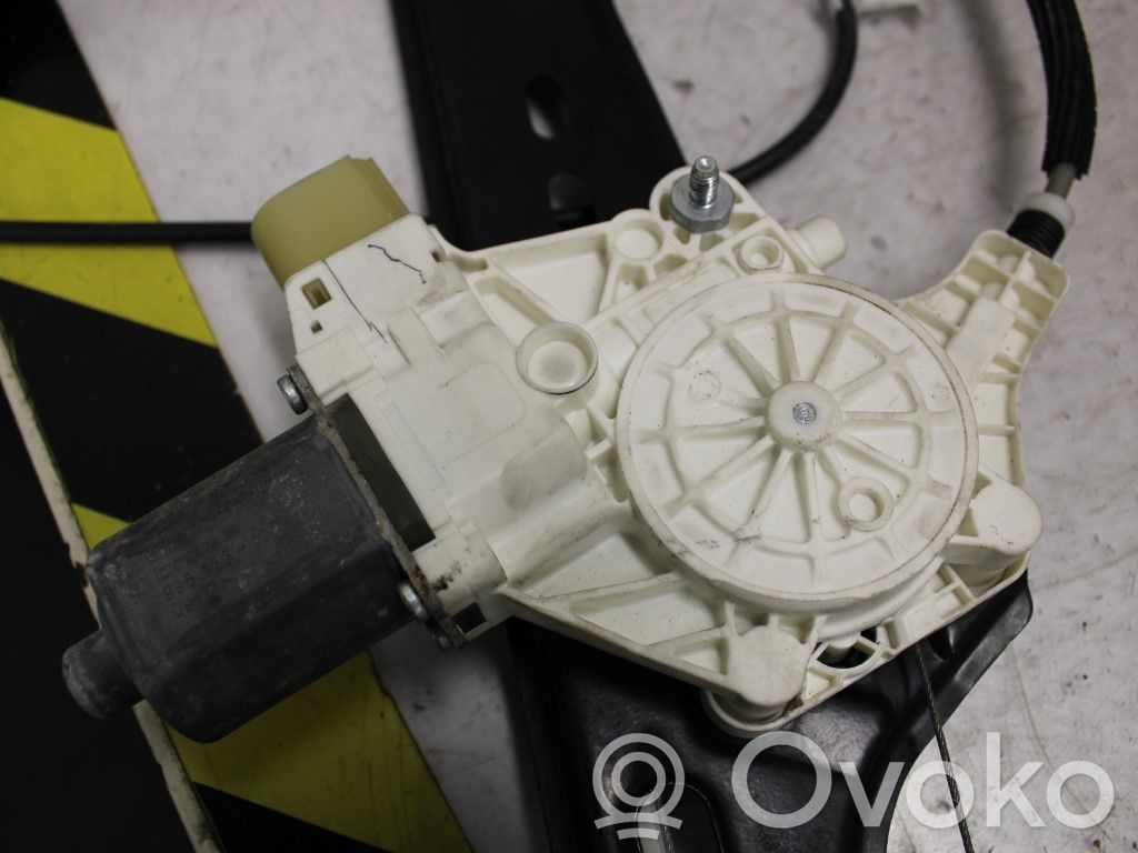 BMW 3 E90 E91 Fensterhebermotor Tür vorne 