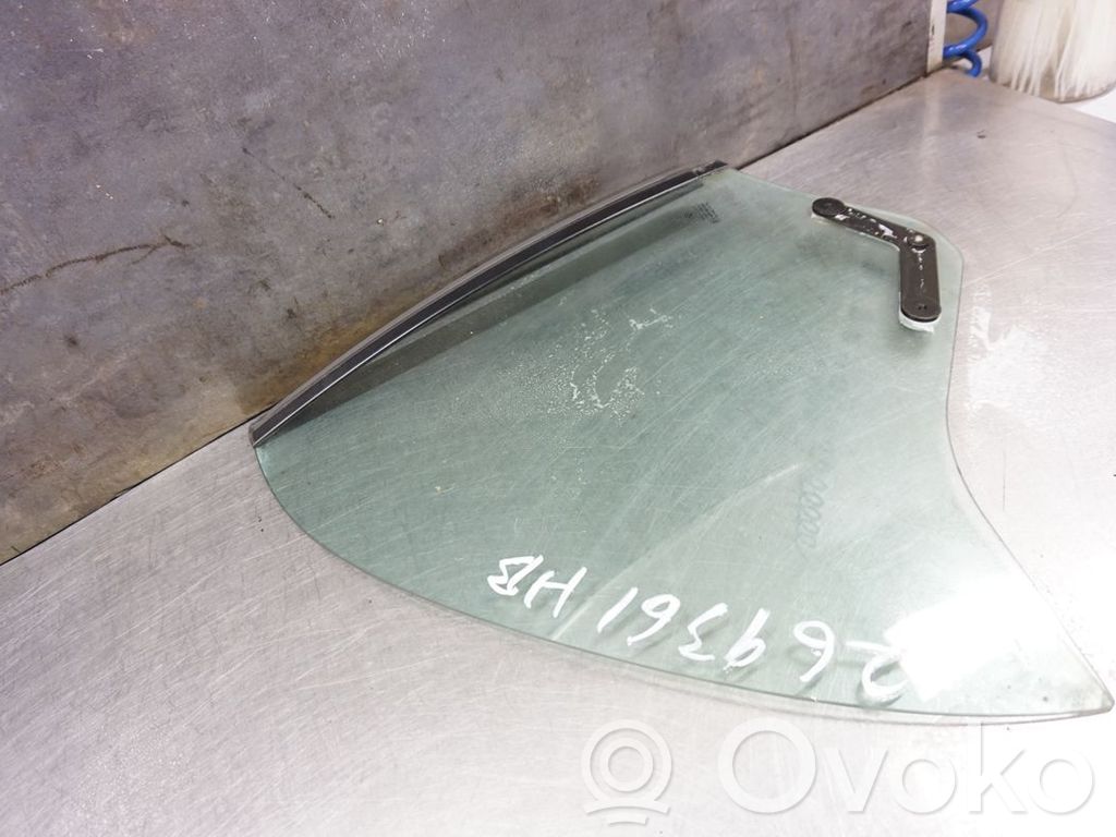 BMW 3 E46 Vidrio lateral trasero 