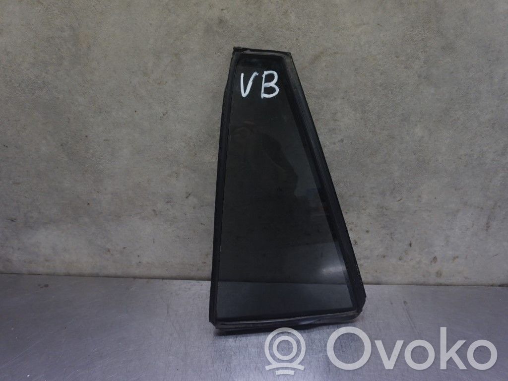 Subaru Outback Ventanilla de ventilación de la puerta trasera 