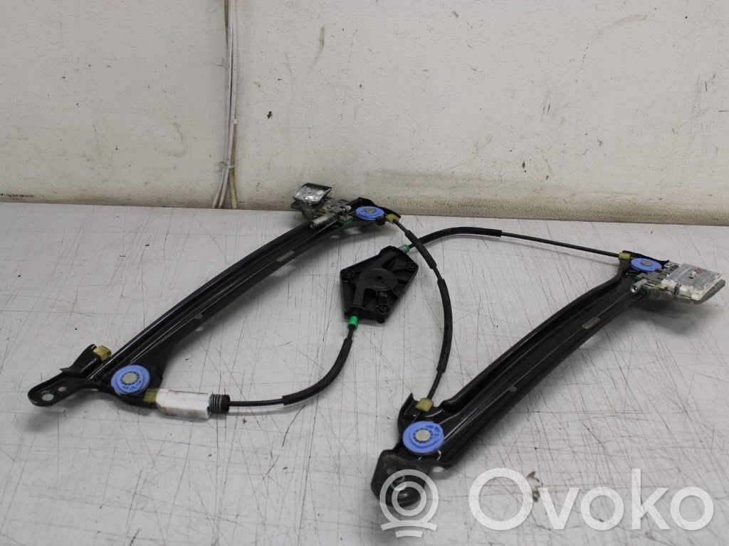Audi A5 8T 8F Mechanizm podnoszenia szyby przedniej bez silnika 