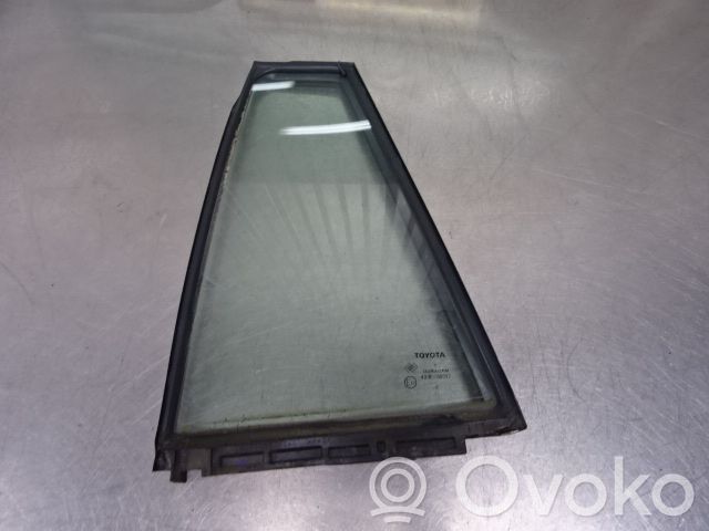 Ventanilla de ventilación de la puerta trasera   681240F010,N042239