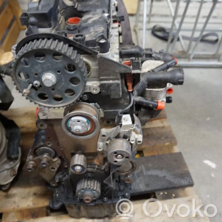 Volkswagen PASSAT B8 Motor 