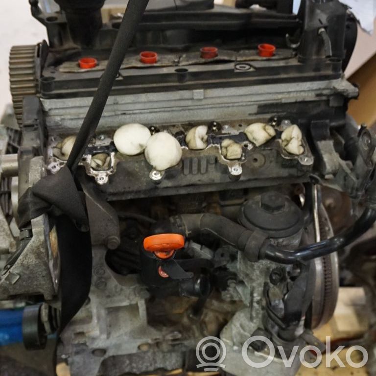 Volkswagen PASSAT B6 Motor 