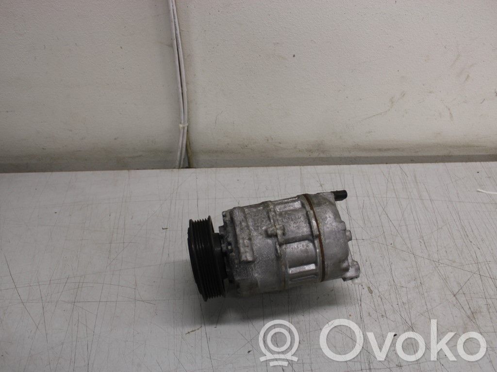 Volkswagen Golf V Compressore aria condizionata (A/C) (pompa) 