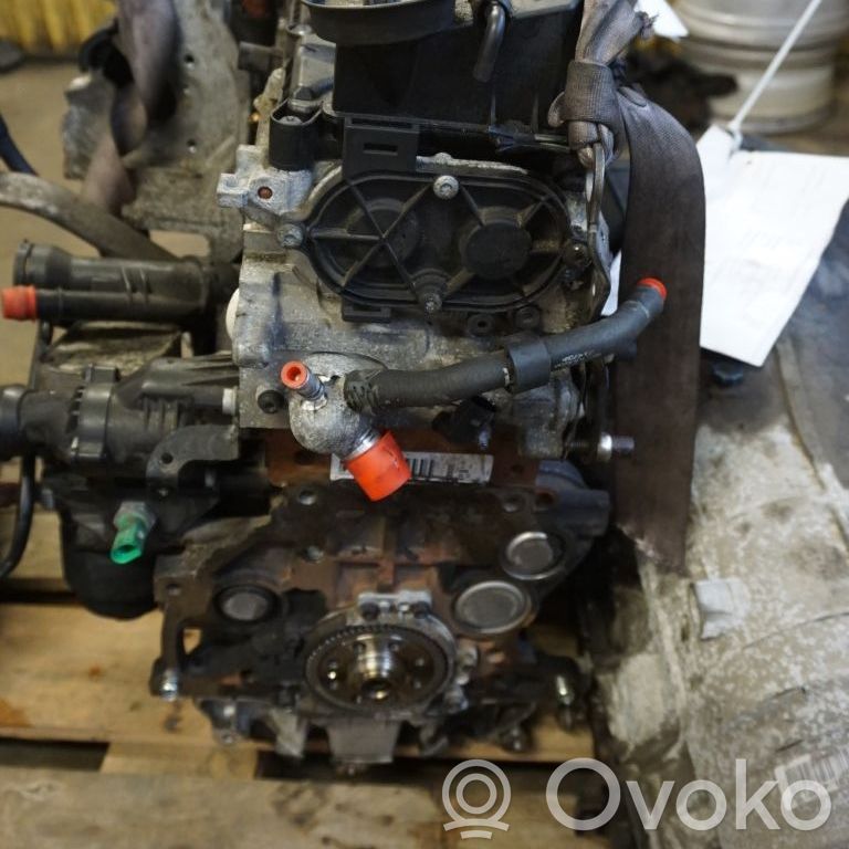 Volkswagen PASSAT B8 Motor 