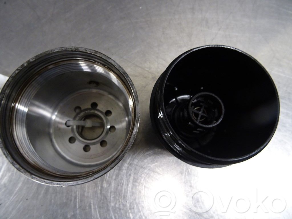 Hyundai Santa Fe Supporto di montaggio del filtro dell’olio 