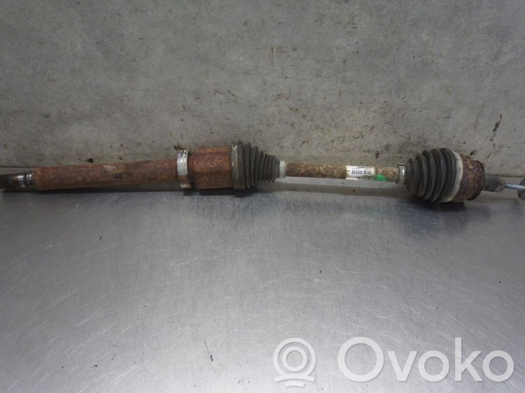 Etuvetoakseli   36001875,164212,31325570