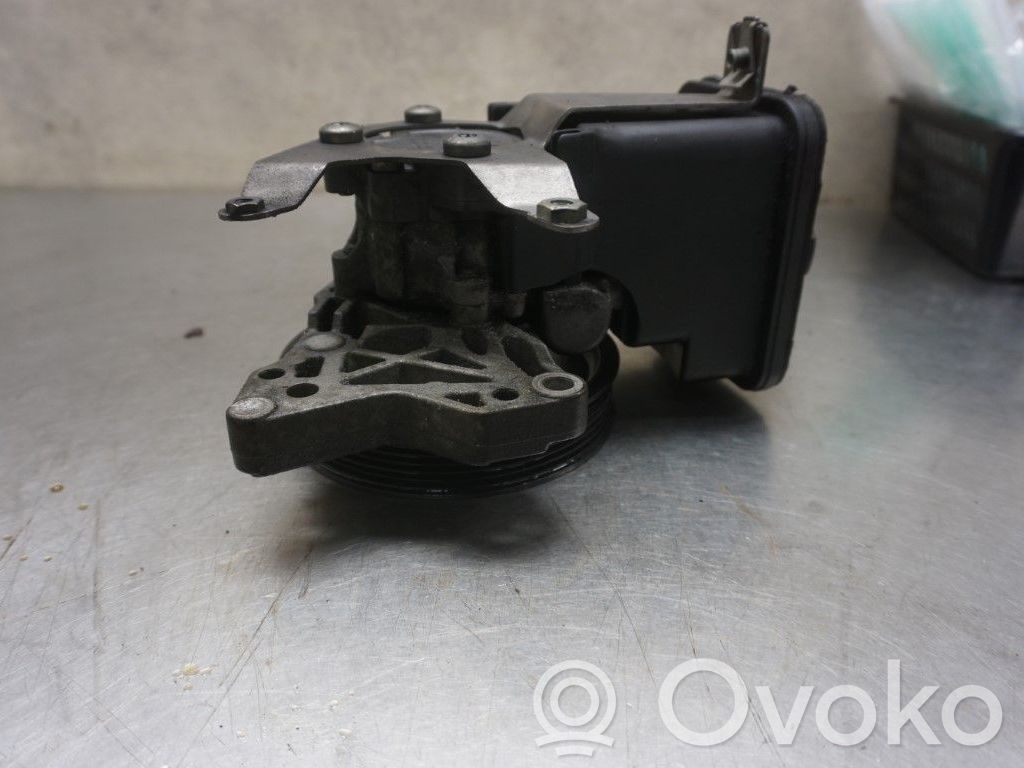 Power steering pump   32416783431,164799