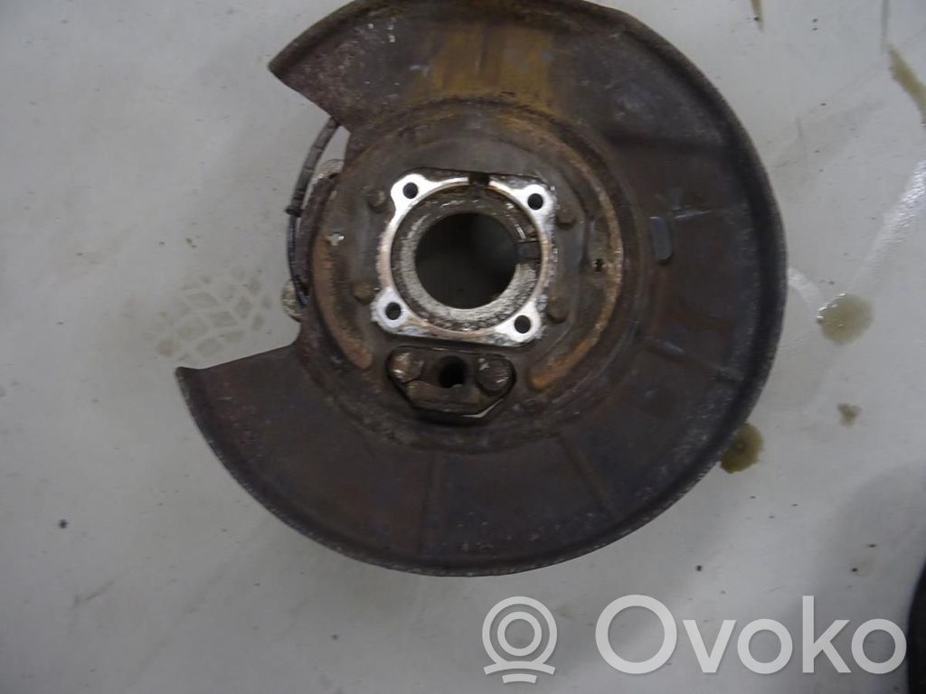 BMW 5 E39 Piasta koła przedniego 
