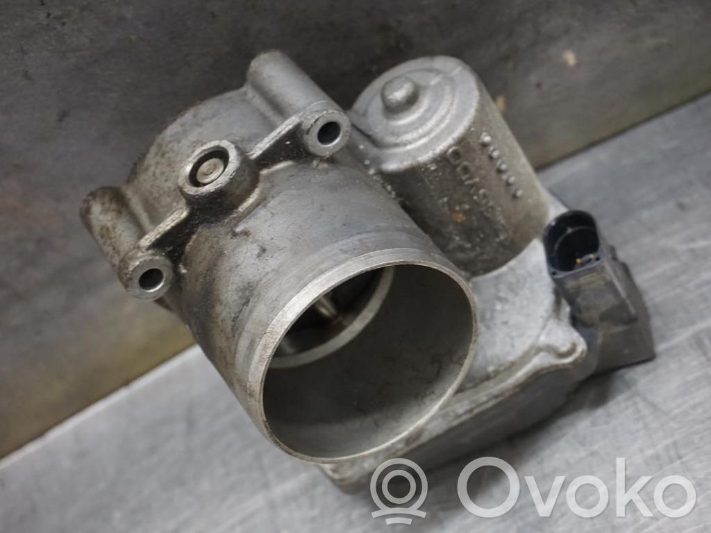 Volkswagen Golf VI Zawór przepustnicy 