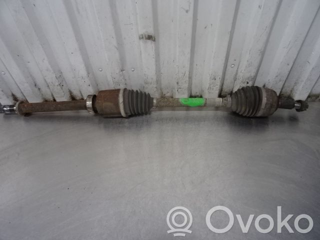 Dacia Duster Front driveshaft 
