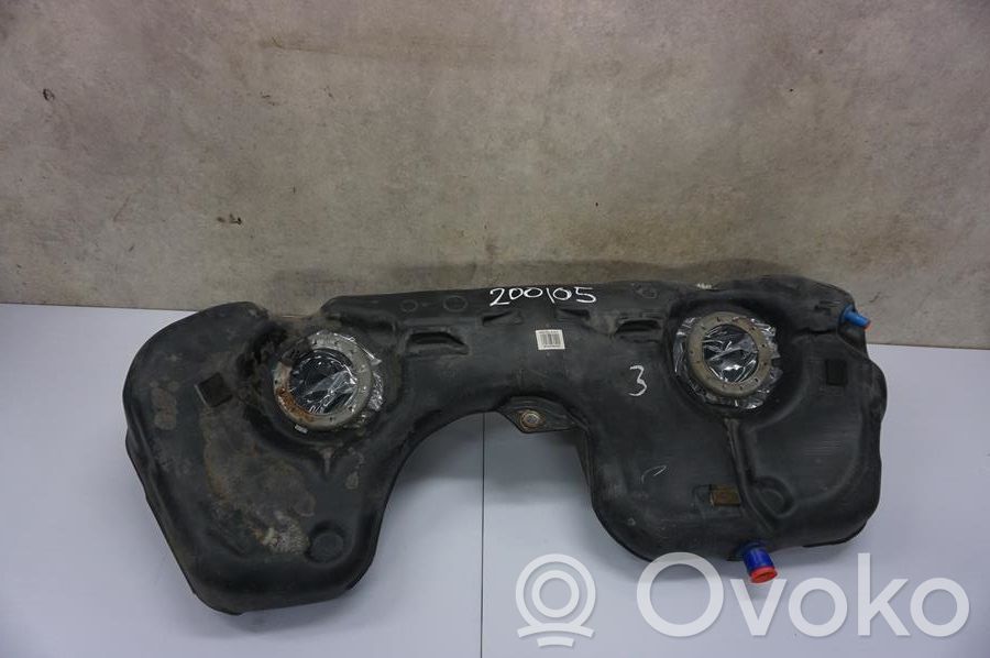 BMW 3 E90 E91 Fuel tank 