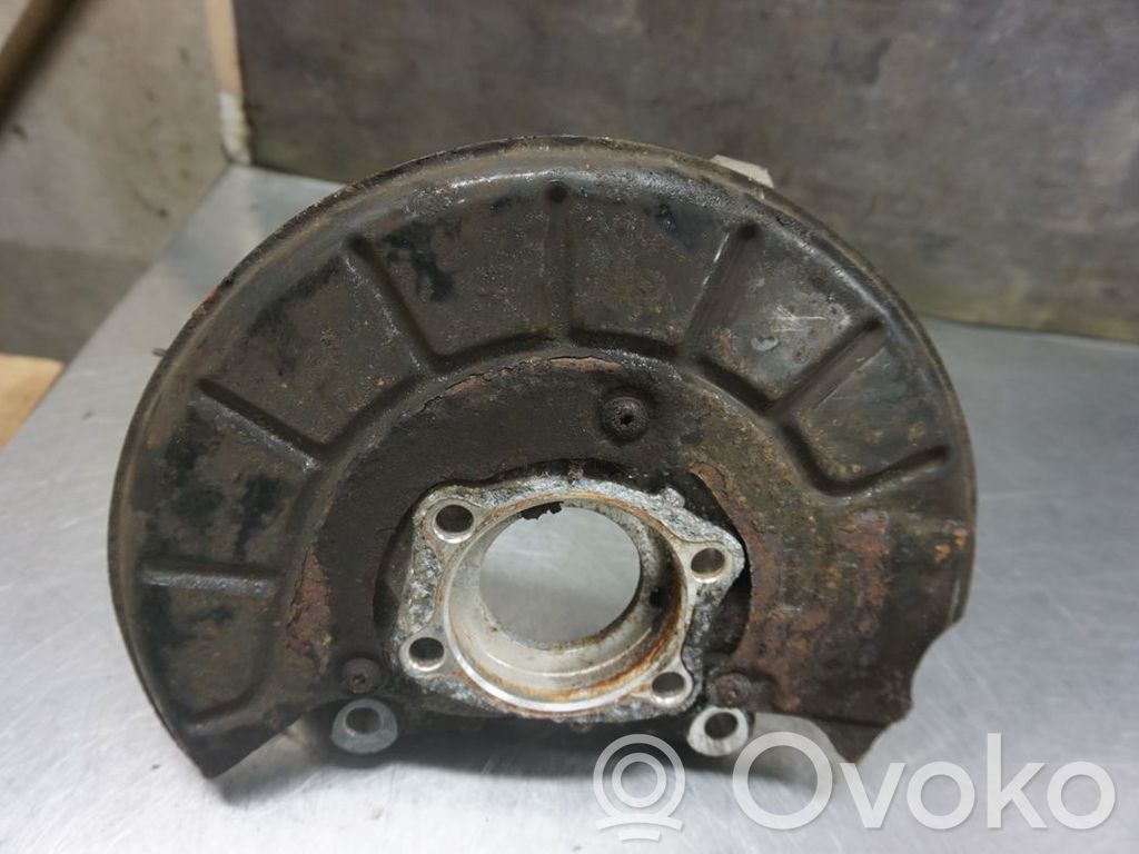 Volkswagen PASSAT B6 Front wheel hub spindle knuckle 