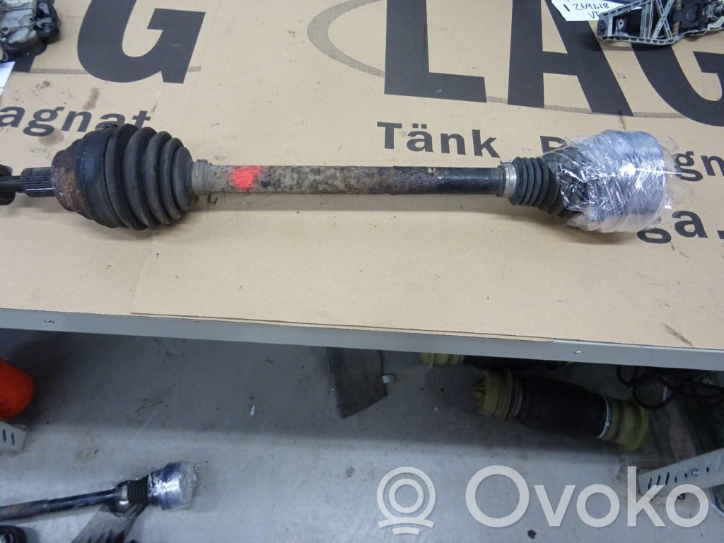 Audi A3 S3 8P Półoś tylna 