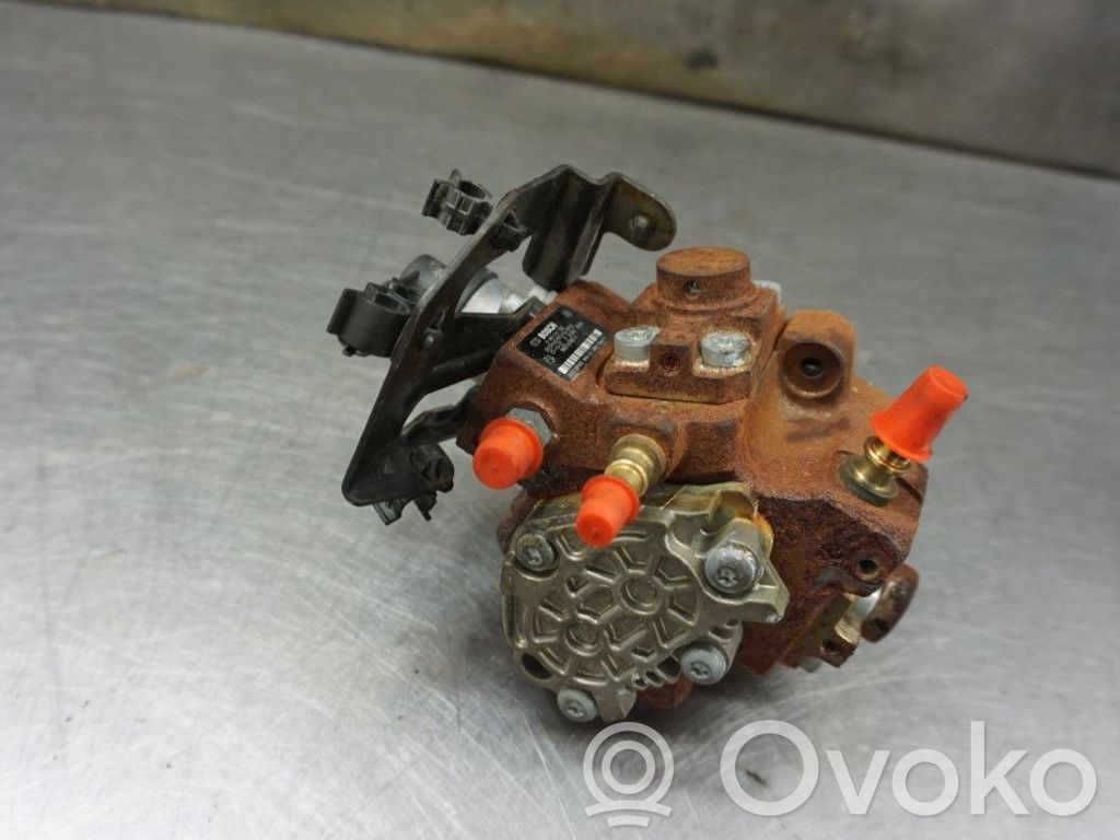 Citroen C4 I Polttoaineen ruiskutuksen suurpainepumppu 