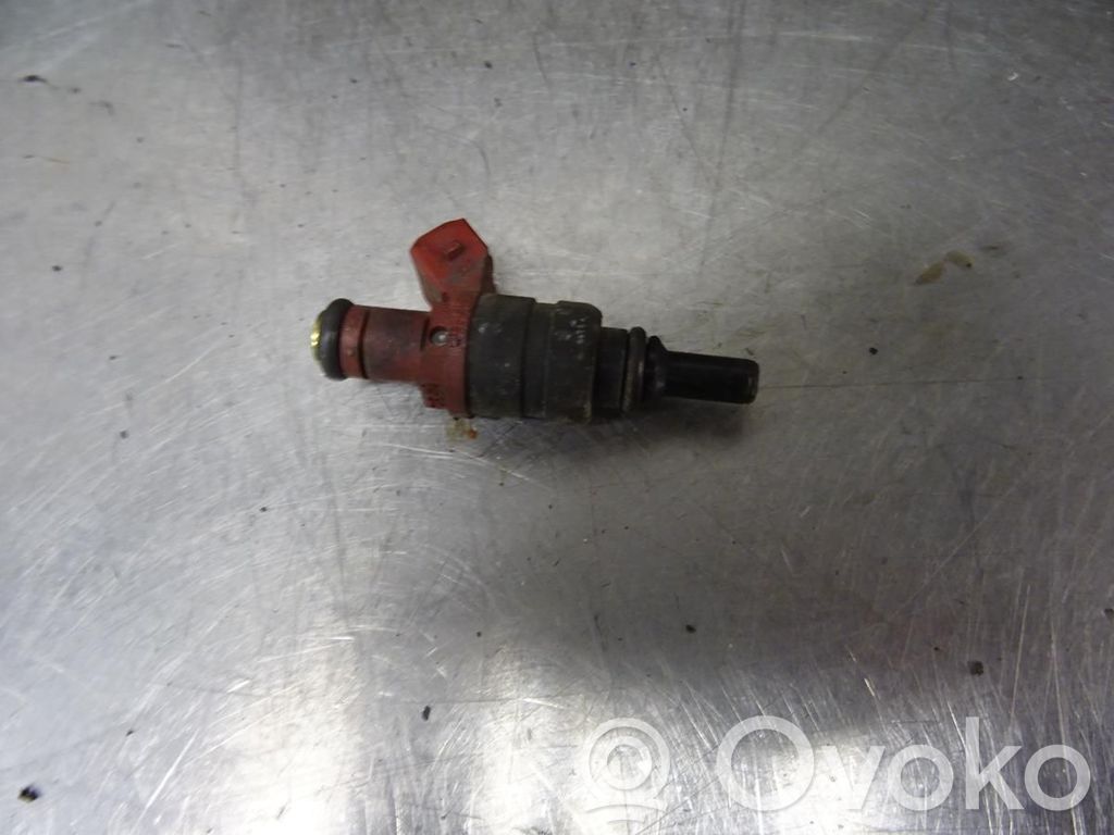 Volvo S40, V40 Inyector de combustible 