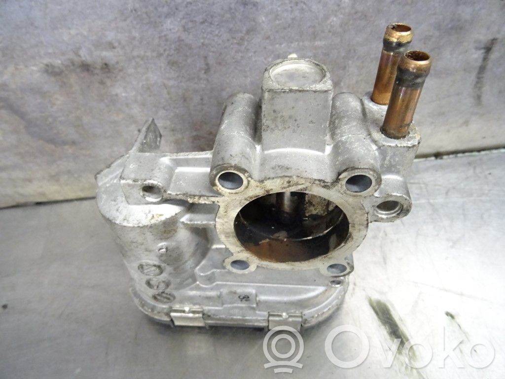 Opel Corsa C Droseļvārsts 