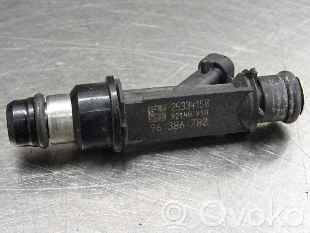 Chevrolet Kalos Inyector de combustible 