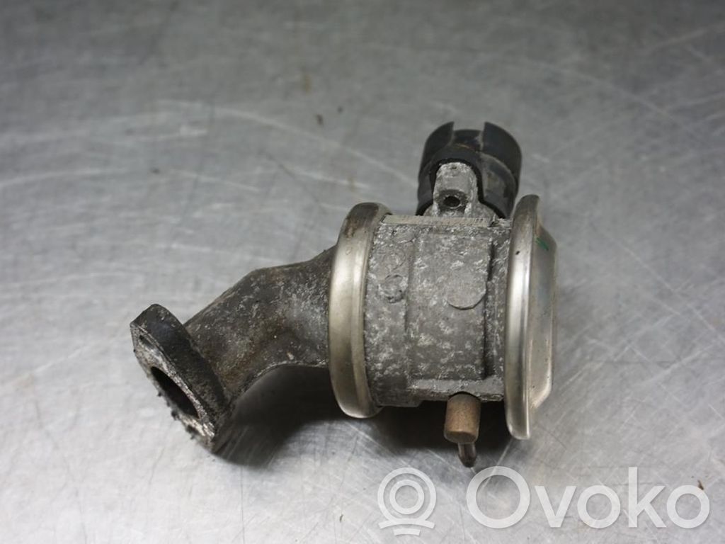 BMW 5 E39 EGR-venttiili 