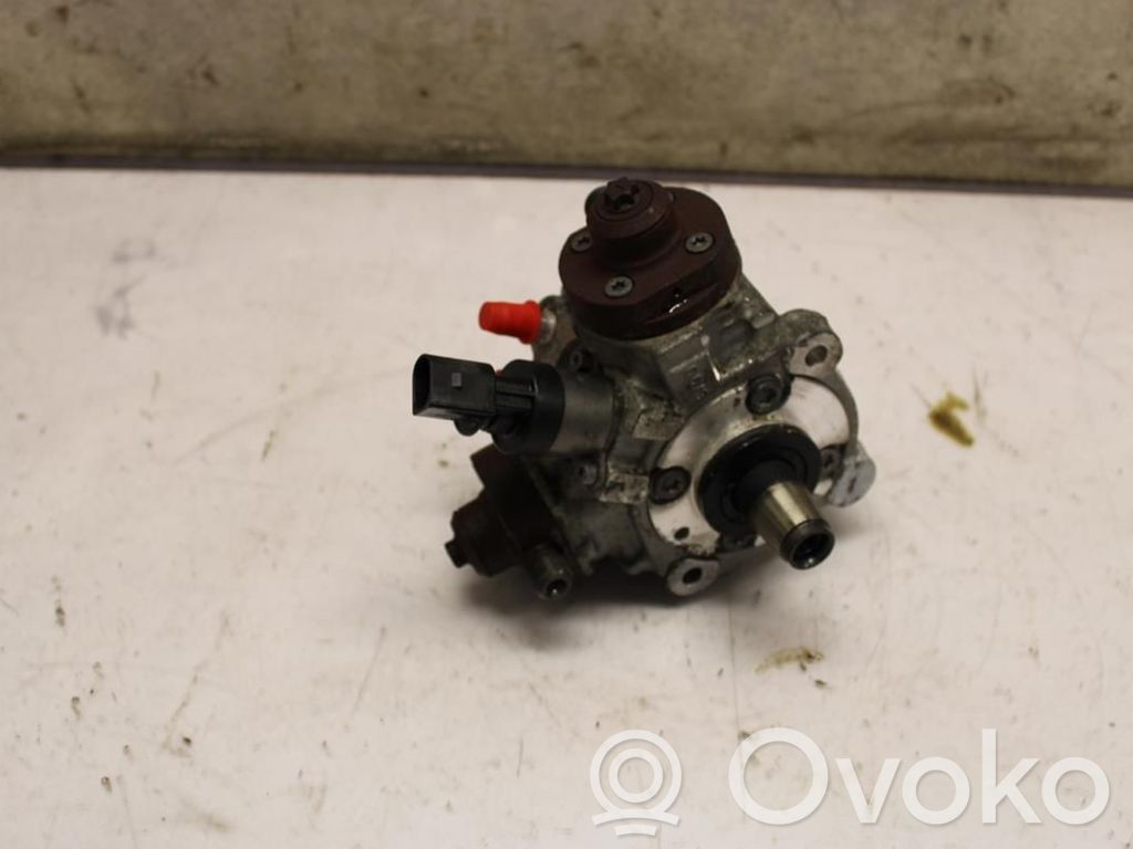 BMW 5 F10 F11 Pompa wtryskowa wysokiego ciśnienia 