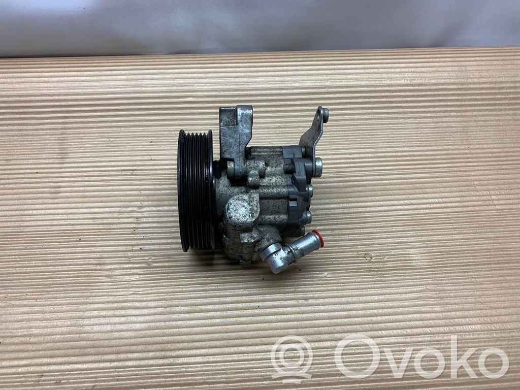 BMW 5 E60 E61 Power steering pump 