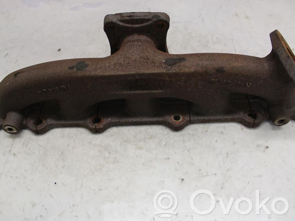 Volvo V70 Exhaust manifold 