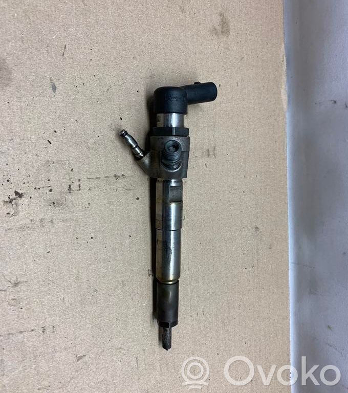 Inyector de combustible   A6070700087,173088,6070700087