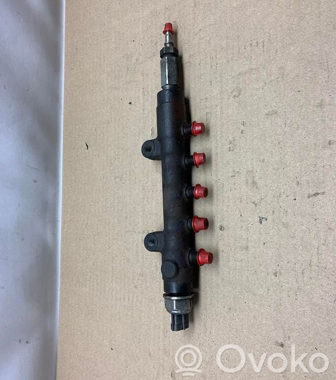 Ford Transit Degvielas maģistrālā caurule 