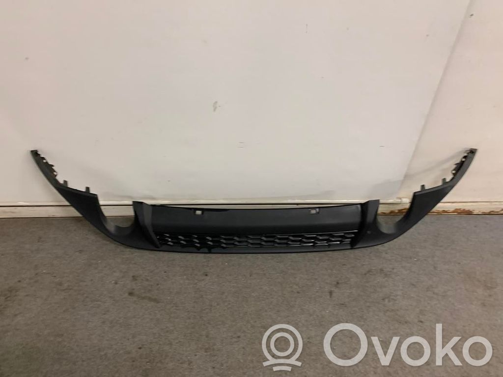 Volkswagen Golf VII Moldura inferior del parachoques trasero 