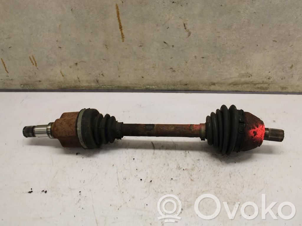 Volvo C30 Priekinis pusašis 