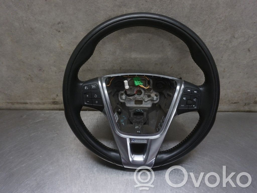 Ohjauspyörä   31390121,N015129